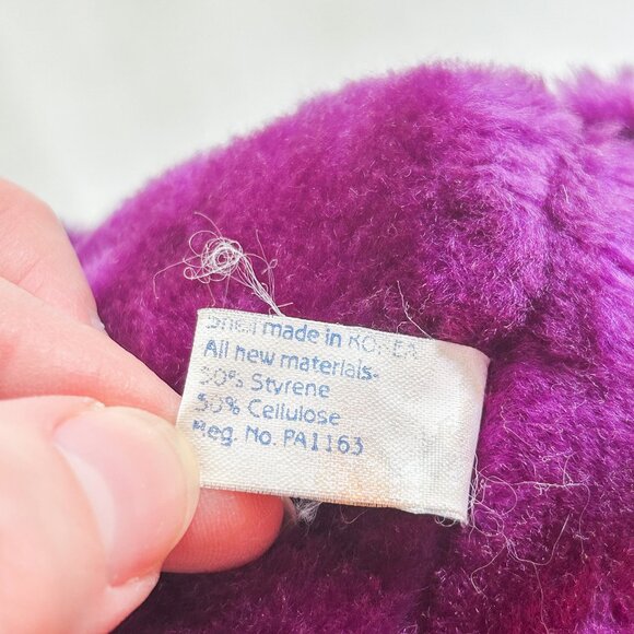 Acme Rare 1983 Jumbo Purple Toucan Bird Stuffed Animal - Picture 8 of 8